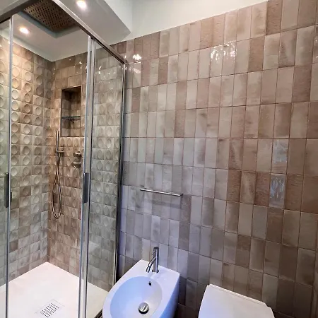 Val Di Sole 19-iii Piano- Vista Mare- Vista Collina-wifi 100mg-aria Condizionata In Tutte Le Stanze -l'appartamento E' Stato Completamente Rinnovato Nel 2023 * Rapallo