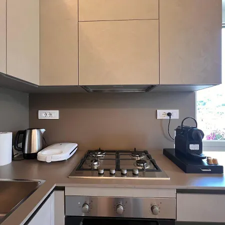 Val Di Sole: Renovated Seaview With Wi-fi And Air Conditioning Apartment