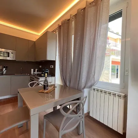 Val Di Sole: Renovated Seaview With Wi-fi And Air Conditioning