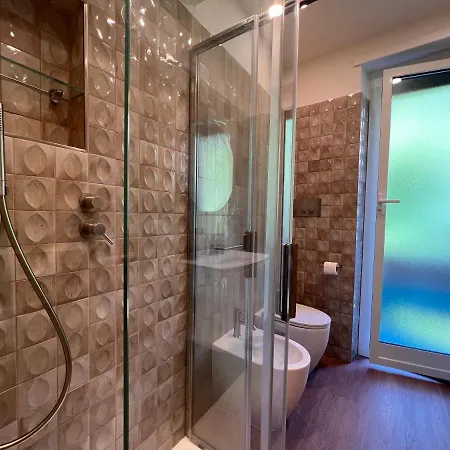 Val Di Sole: Renovated Seaview With Wi-fi And Air Conditioning Apartment