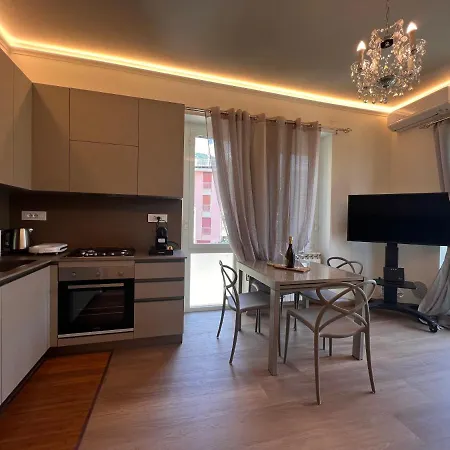 Val Di Sole: Renovated Seaview With Wi-fi And Air Conditioning Apartment *
