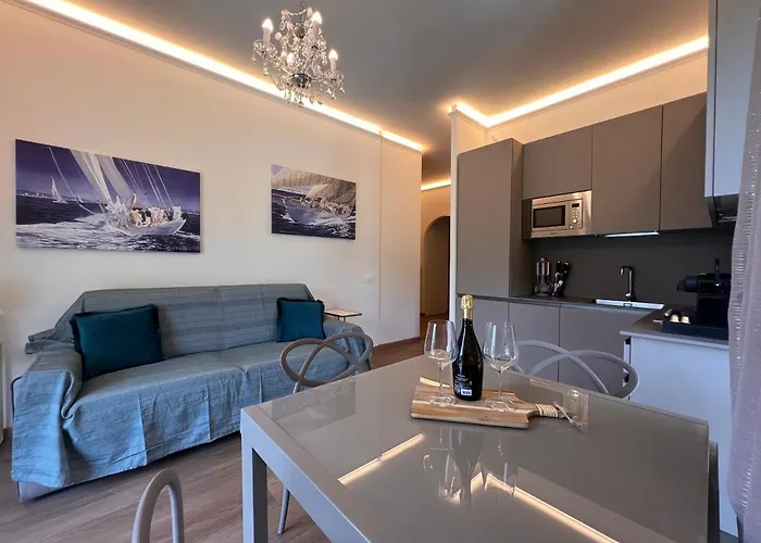 Appartement Val Di Sole 19-iii Piano- Vista Mare- Vista Collina-wifi 100mg-aria Condizionata In Tutte Le Stanze -l'appartamento E' Stato Completamente Rinnovato Nel 2023 *